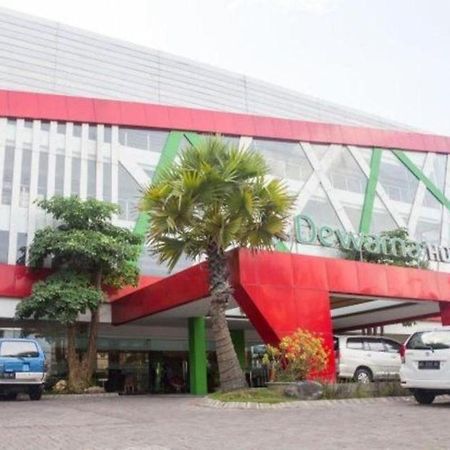 Dewarna Hotel Bojonegoro Exterior photo