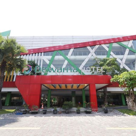 Dewarna Hotel Bojonegoro Exterior photo